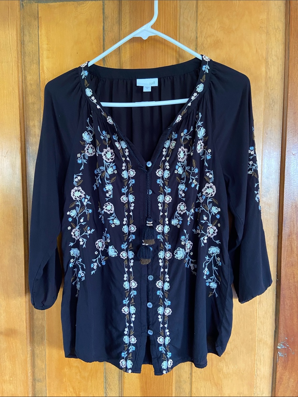 J. Jill Black Embroidered Floral Button-Front Blouse